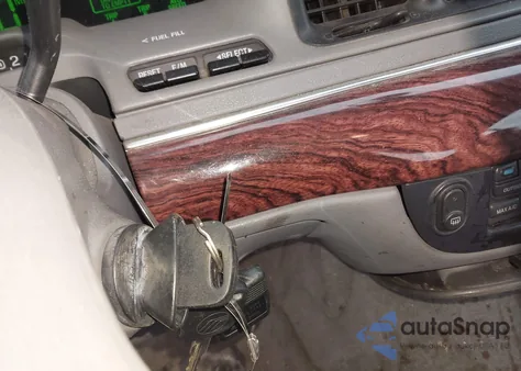 2001 Mercury Grand Marquis Ls z USA, uszkodzony, nr VIN 2MEFM75W61X682064